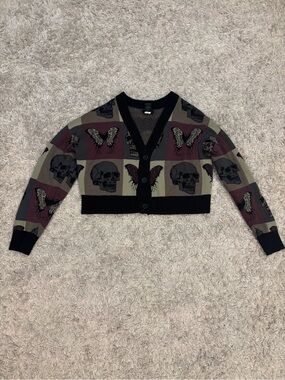 Skull & Butterfly V-Neck Cropped Cardigan in Olive and Burgundy